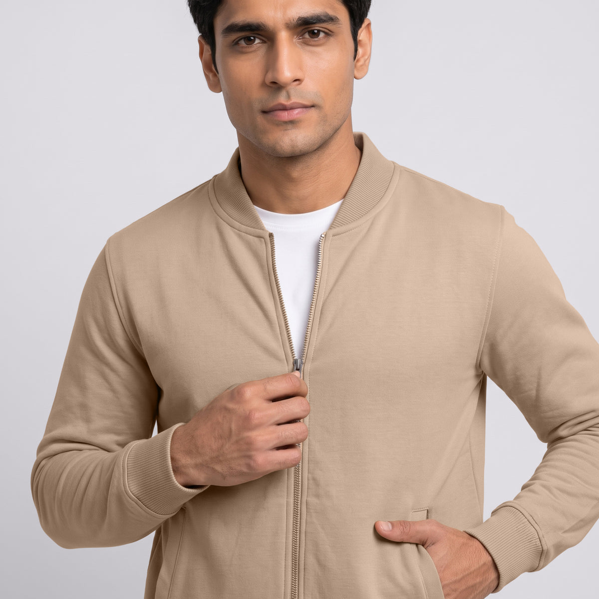 Light Taupe | 1